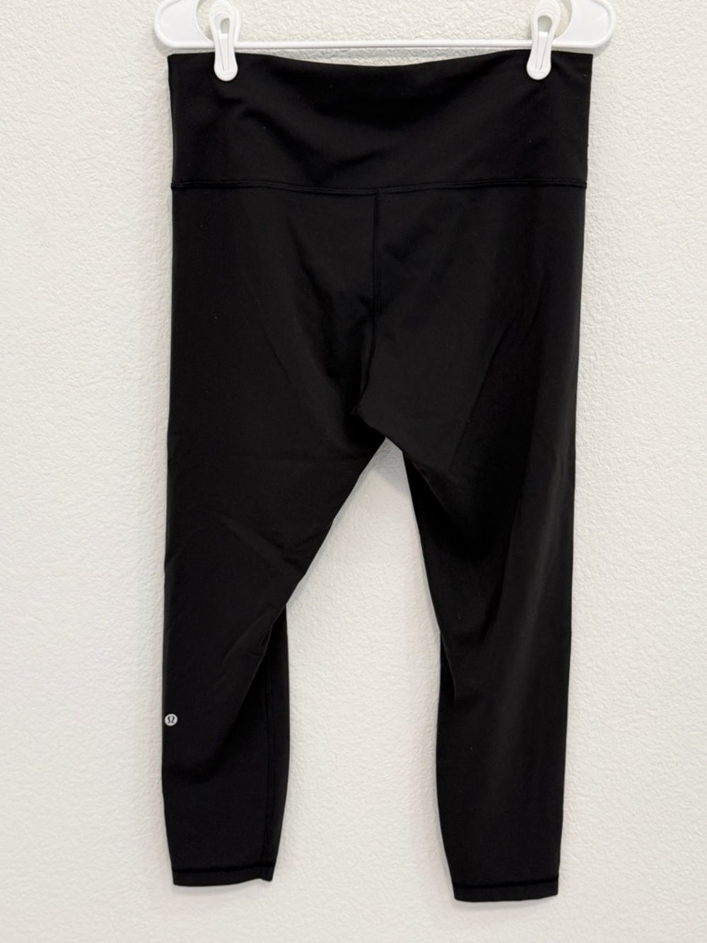 Lululemon Wunder Train High-Rise Tight 25” - Picture 5 of 8